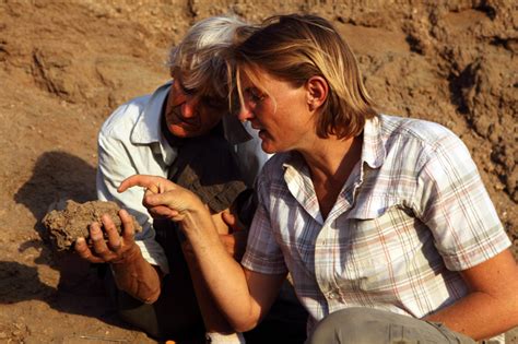 La Découverte du Lucy au Lac Turkana; Un Témoignage de l’Évolution Humaine et un Défi pour la Paléontologie